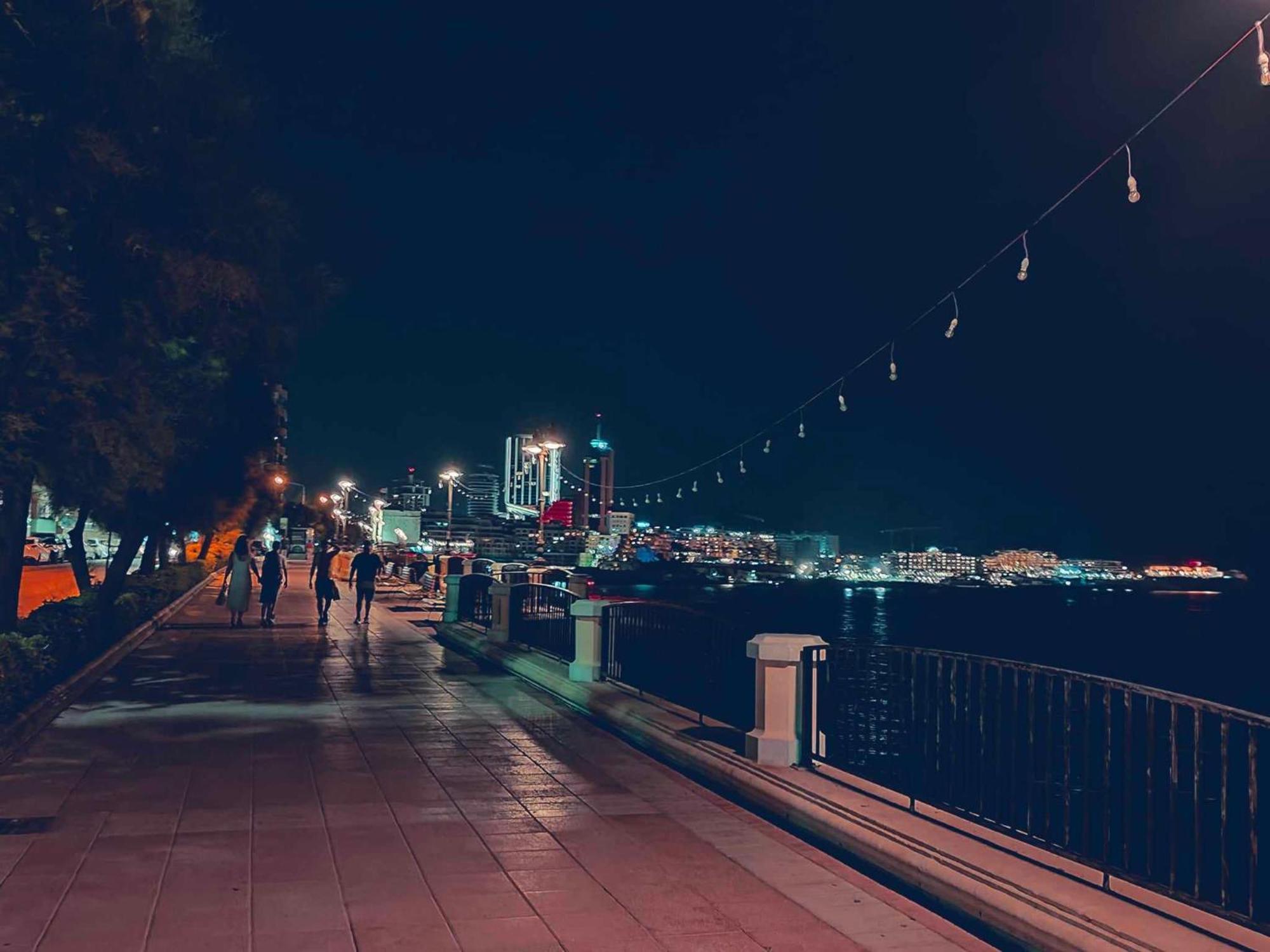 Depiro Point Deluxe - Modern, Designer 2 Minutes Away From Popular Seafront Апартаменты